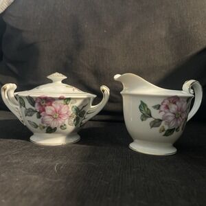 VINTAGE Jyoto China Sugar Bowl And Creamer Set Floral with Gold Trim "Rosanne"